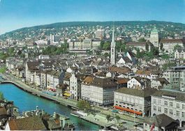 Zürich,Limmatquai gegen Universität