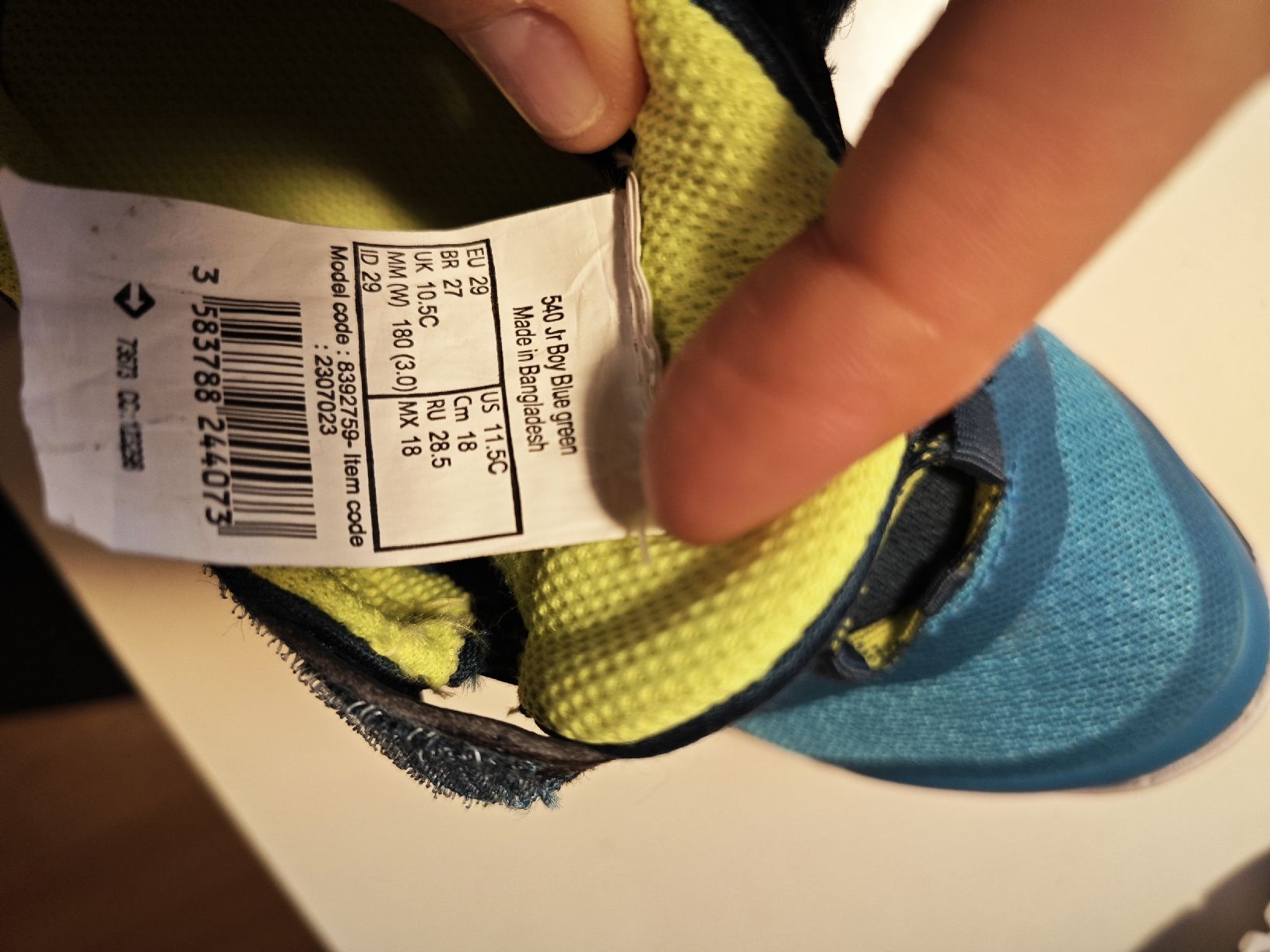 Decathlon Schuhe für Jungen: Turnschuhe – Gebraucht aus Suhr von sem_898l 1