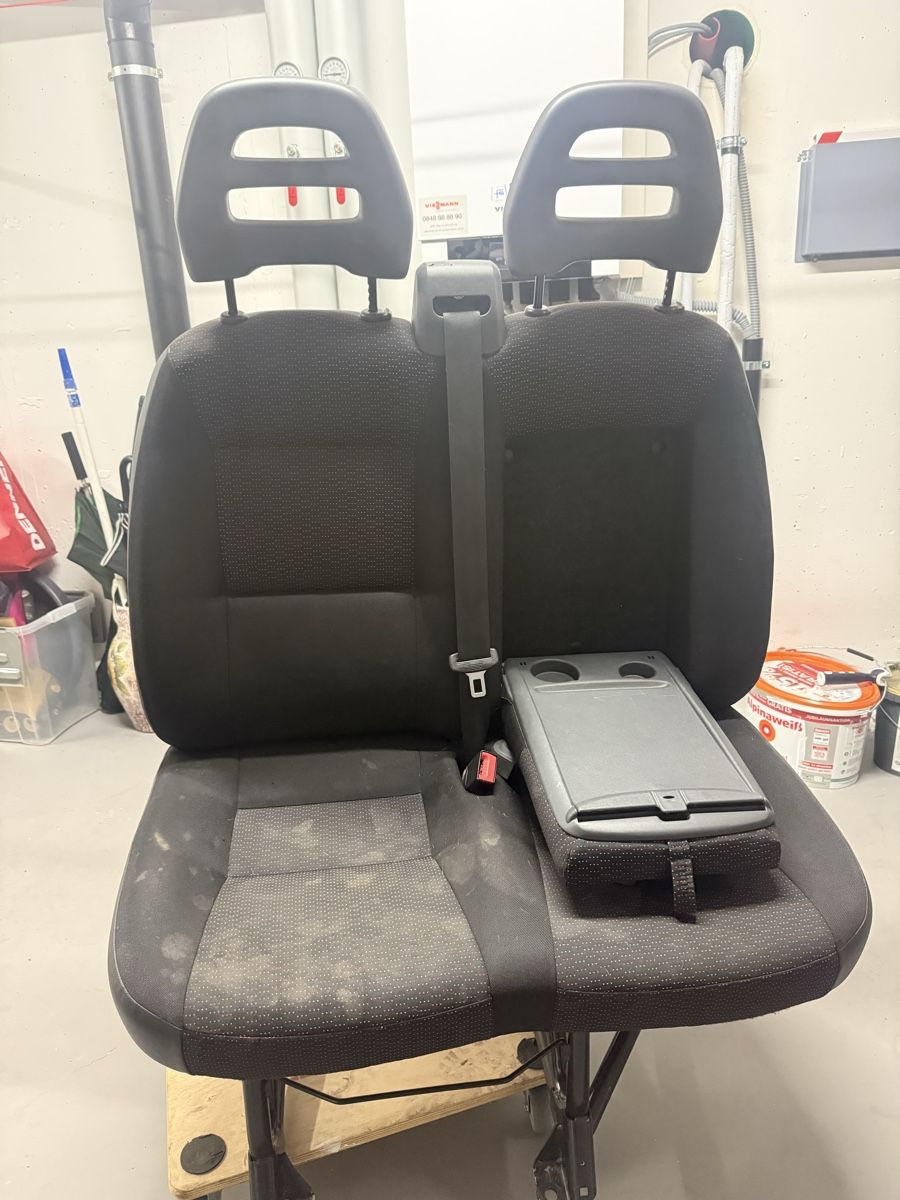 Fiat Toutes les pièces détachées: Fiat Ducato Sitzbank – D'occasion à Hemishofen par rem_p8y6 1