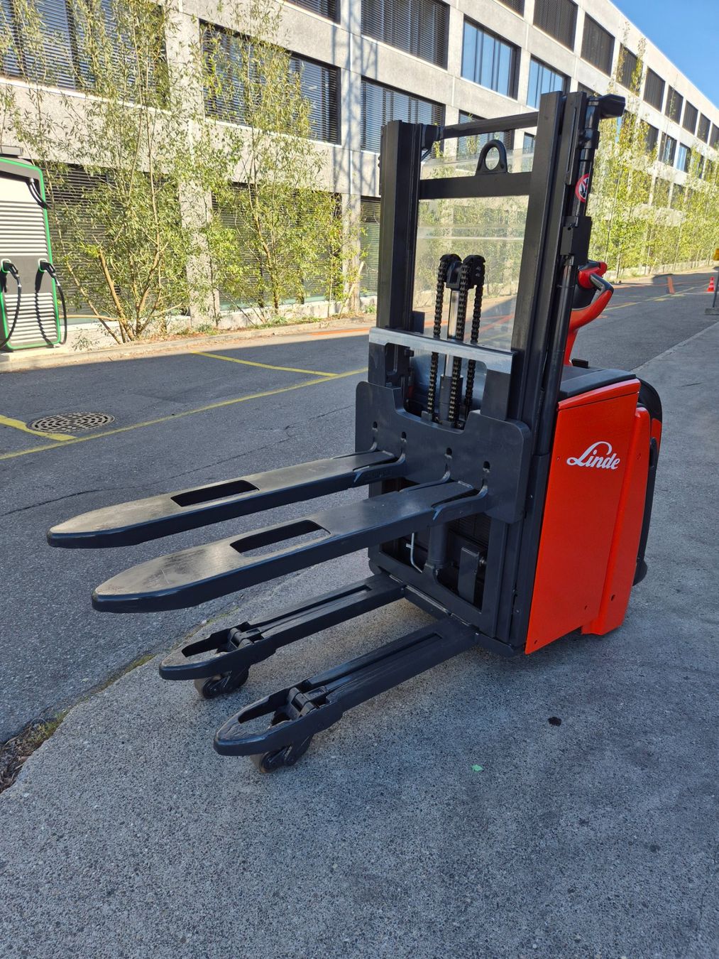 Linde Carrelli elevatori e a forche: Ameise Linde L14AP – Usato da Aarau venduto da LM-Handel 2