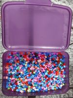 Bügelperlen bunte Mischung in lila Aufbewahrungsbox