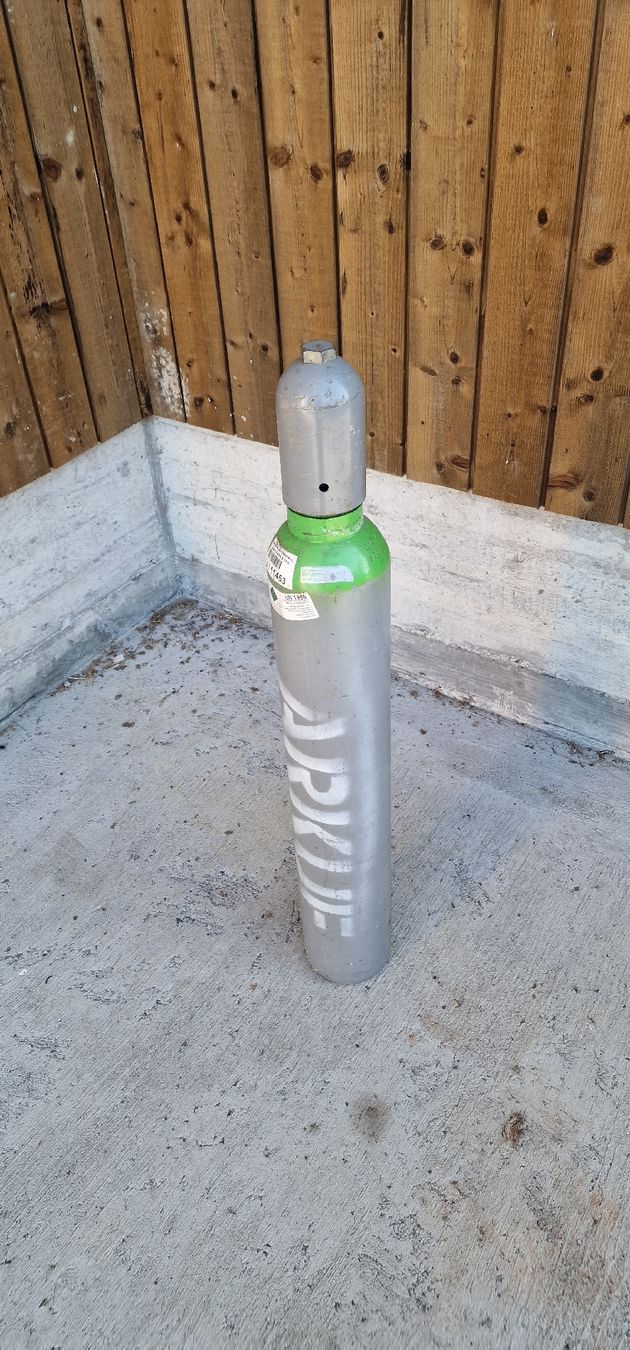 Kemppi Saldatori: Gasflasche Leer 10L – Usato da Emmenbrücke venduto da inf_l8yf