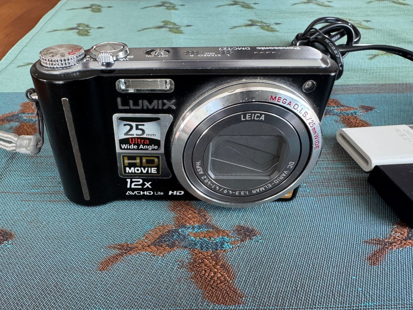 Panasonic Fotocamera: Panasonic Lumix DMC-TZ7 – Usato da Schafisheim venduto da Hani83 2