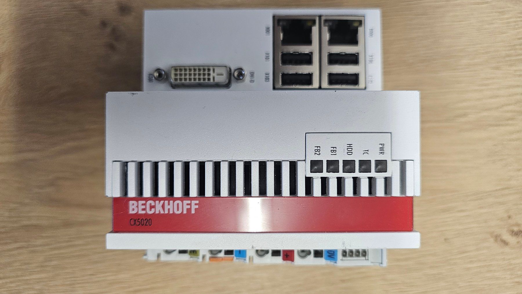Beckhoff Sistema di controllo: Beckhoff CX5020 Embedded PC – Usato da Boniswil venduto da LakeSide_Boniswil 1