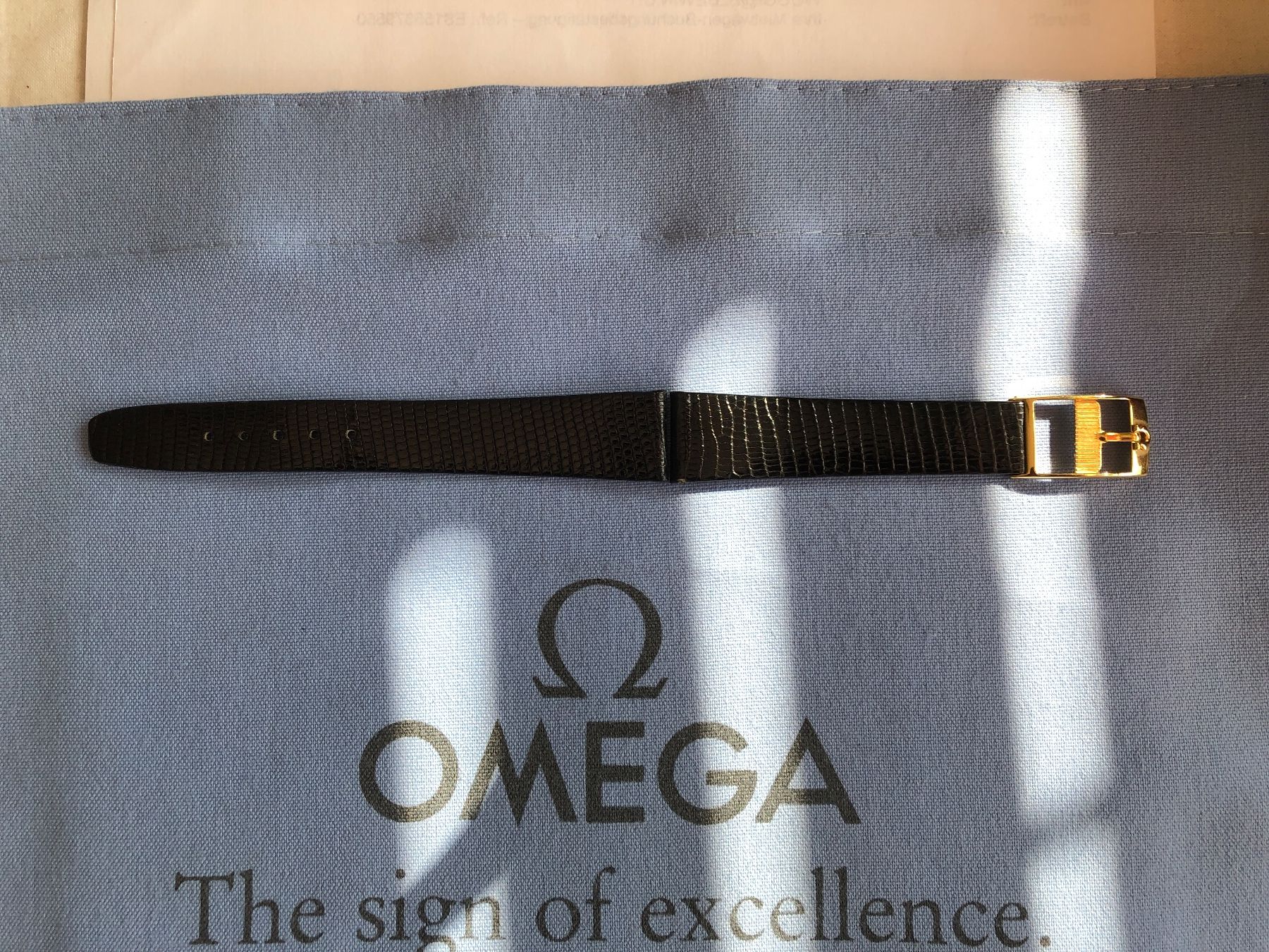 Omega Uhren: Omega Uhrenarmband Original 18mm. – Neu (gemäss Beschreibung) aus Biel/Bienne von winnertaco
