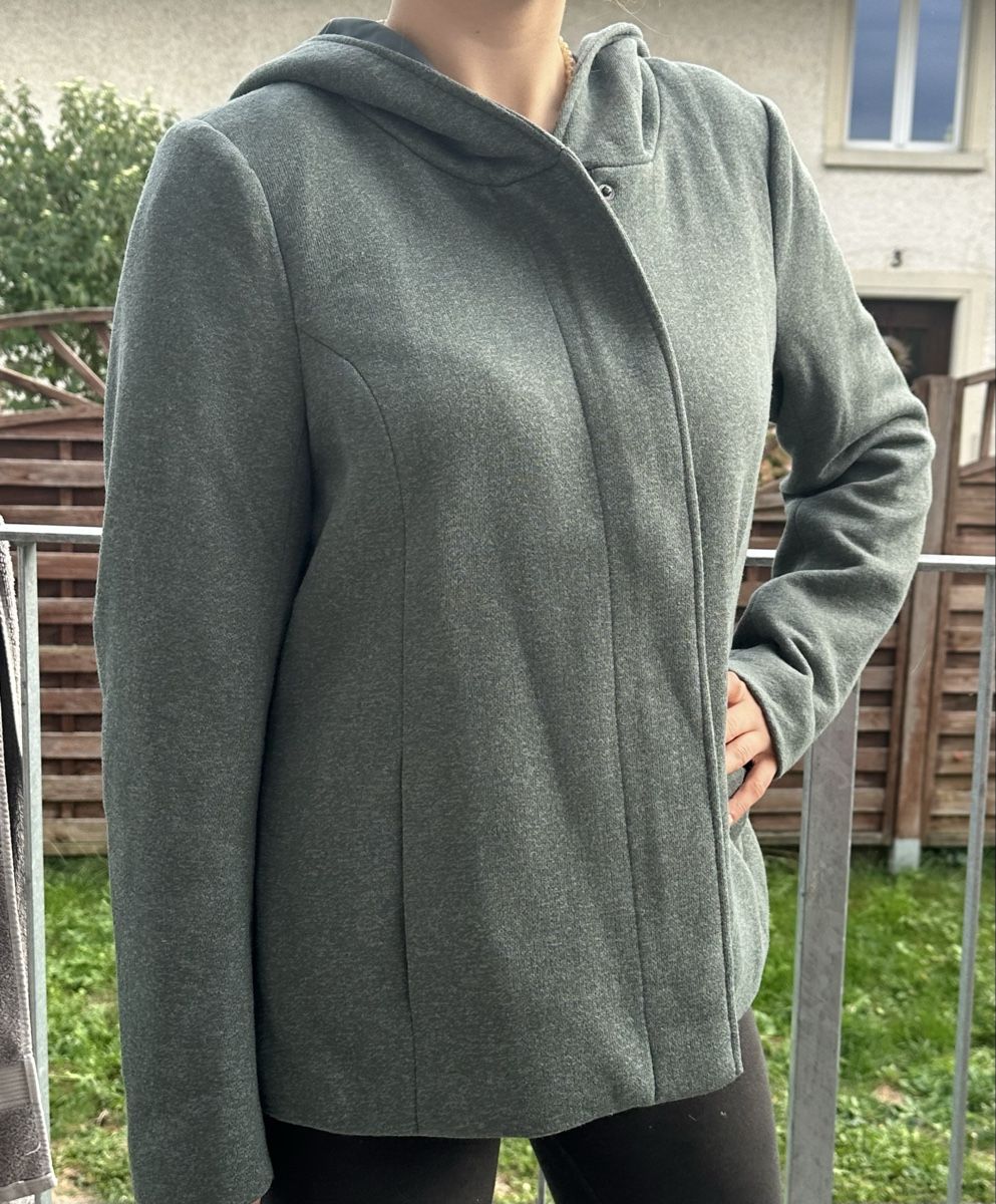 Only Jacken: Stoffjacke Only Gr. XL – Gebraucht aus Birrwil von kidsstore 1