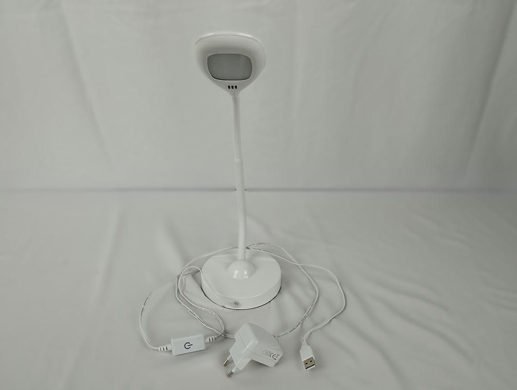 Lampade: EDI Light LED-Tischlampe weiss dimmbar – Usato da Schübelbach venduto da Restwert_Schubelbach