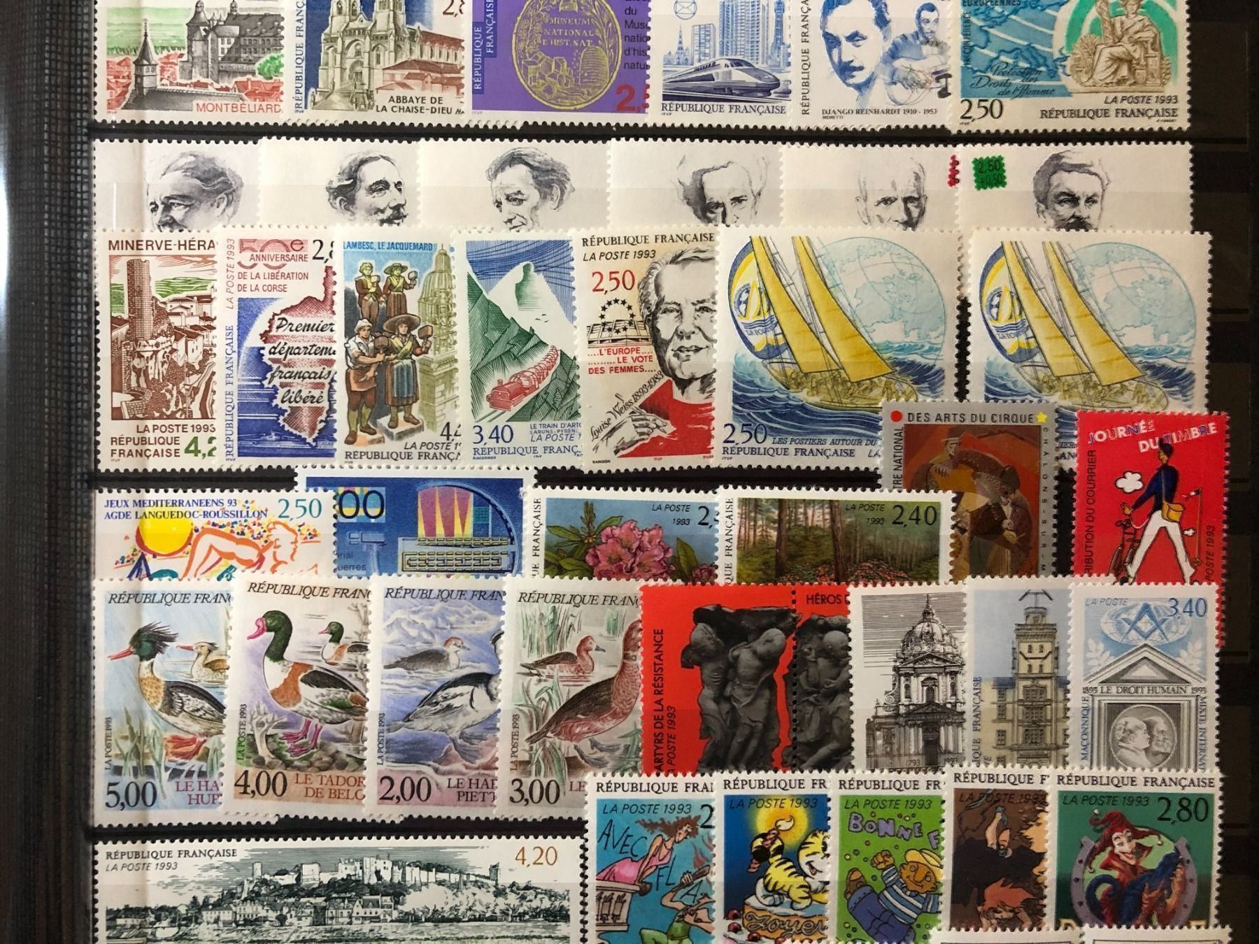 Tutti i francobolli: () Année complète 1993 Neufs** – Nuovo e nell'imballaggio originale da Lausanne venduto da ffhoud 3