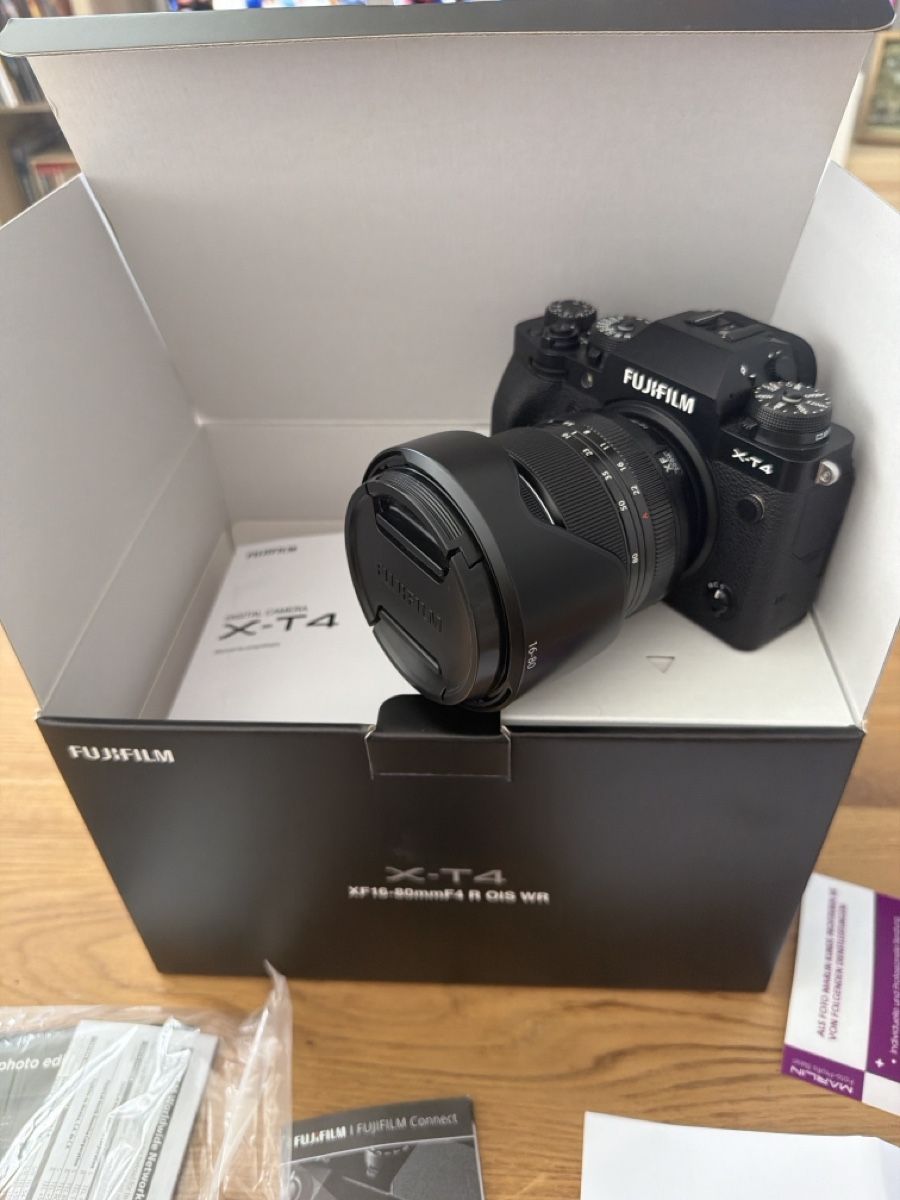 Fujifilm Appareil photo: Fujifilm XT4 Kit – D'occasion à Zürich par arb_9qhc