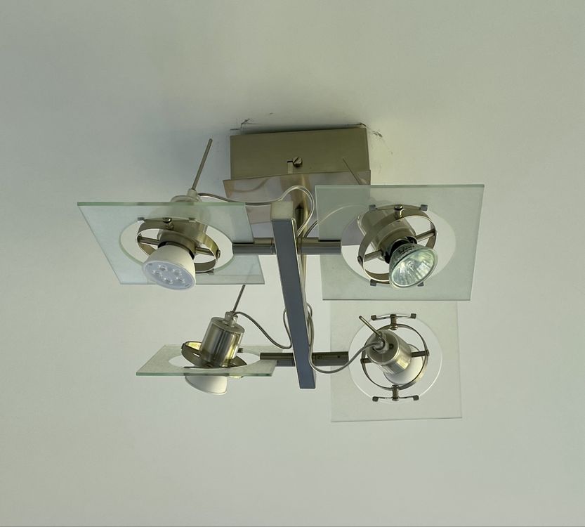 Ikea Lustres & lampes de plafonds: Deckenstrahler IKEA Fuga 4-strahlig in Zürich abzuholen – D'occasion à Zürich par mortimer3 1