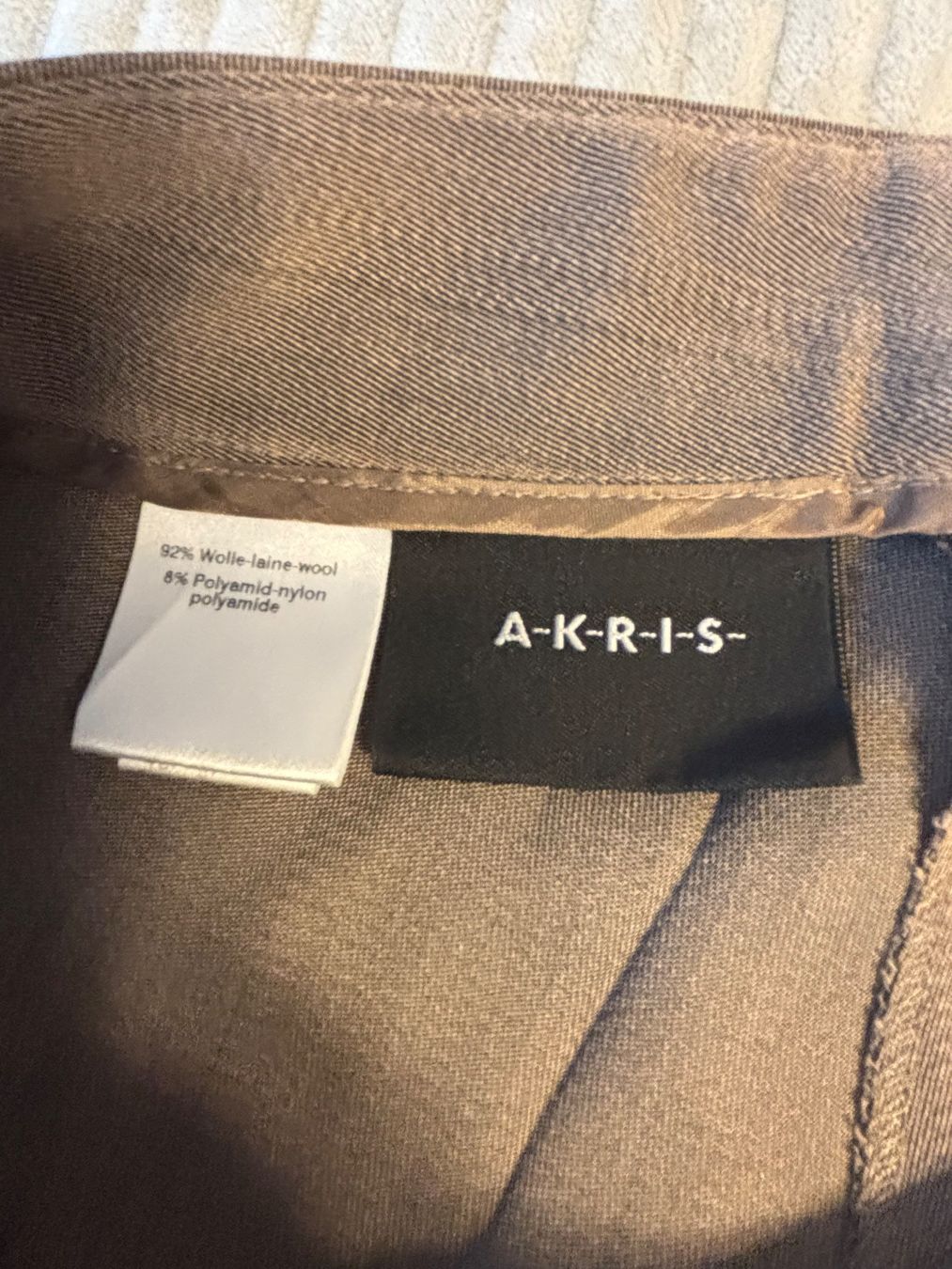 Akris Pantaloni: Akris Hose Lanawolle – Usato da St. Margrethen SG venduto da dijanaO 6