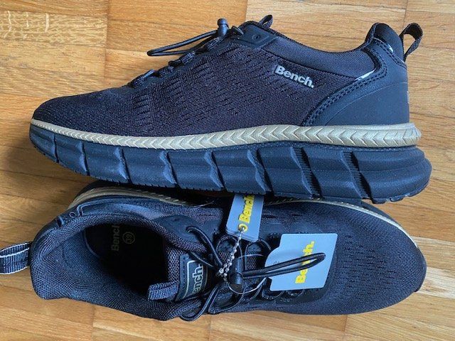 Bench Damenschuhe: Bench Sneaker, Grösse 39, Neu mit Etikett! – Neu und originalverpackt aus Gossau Sg von olles 2