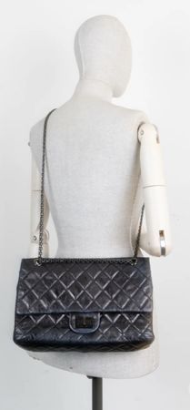 Chanel 2.55 Maxi