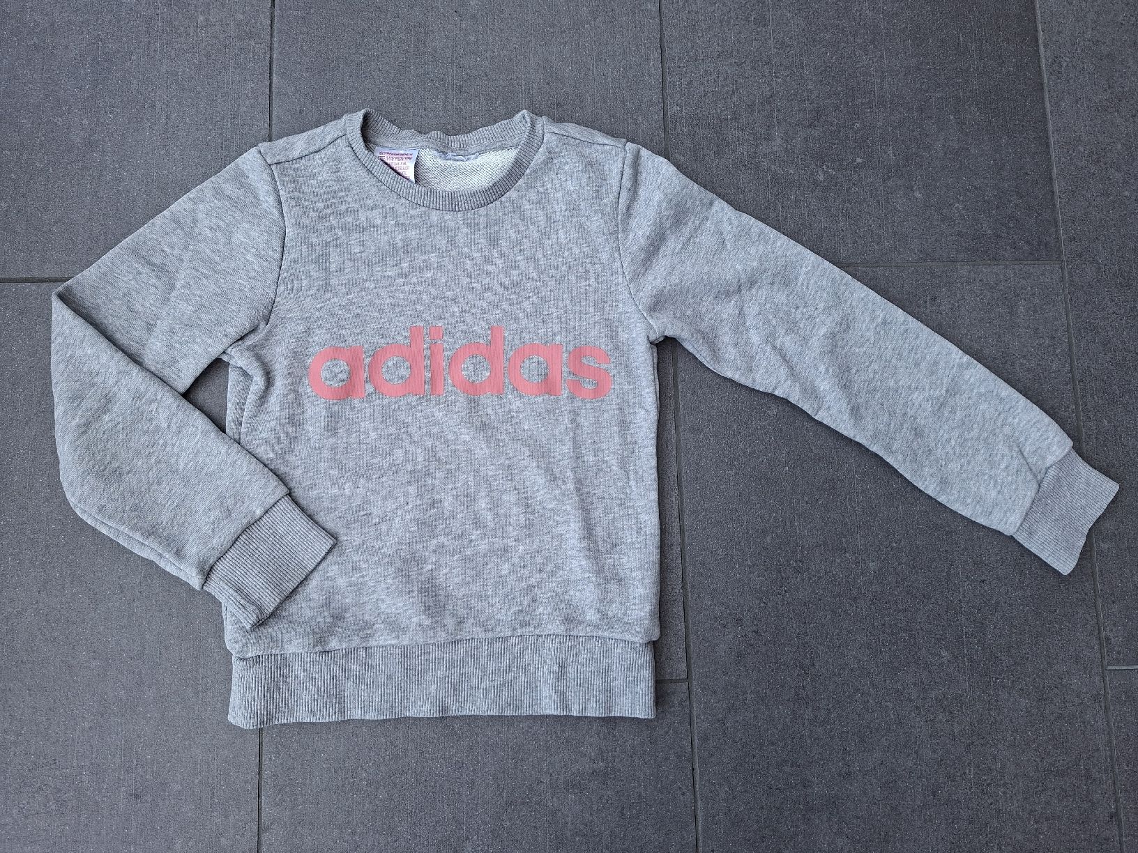 Adidas Pullover & Sweatshirts: Pullover ADIDAS, Gr. 110/116 – Gebraucht aus Seuzach von nadine.baur84