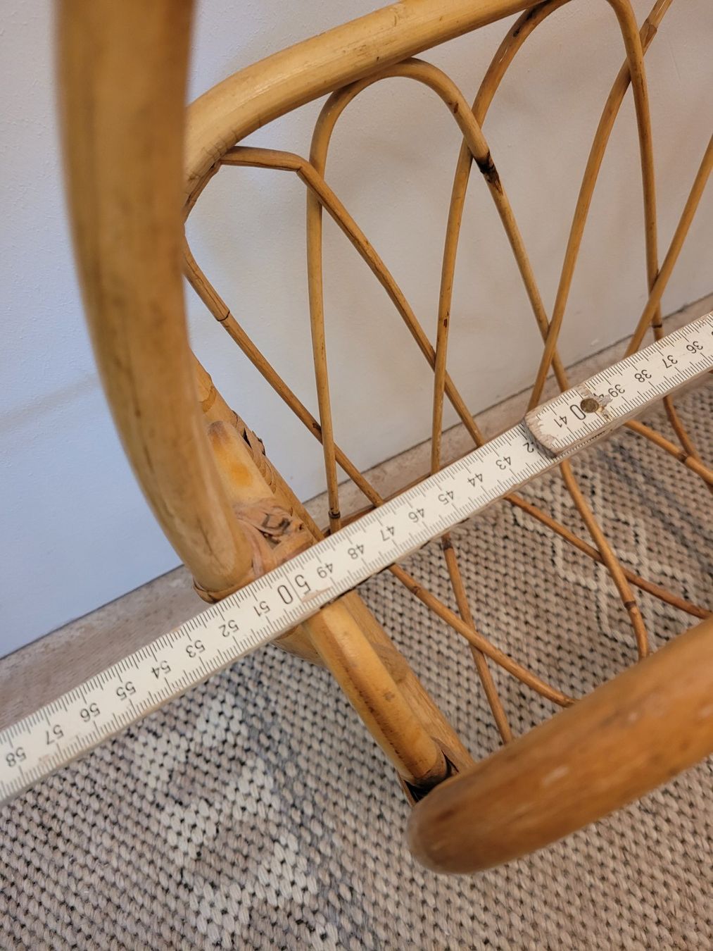 Sonstiges für Haushalt & Wohnen: Zeitungsständer Rattan Vintage – Gebraucht aus Zofingen von Loop_ReSale 3