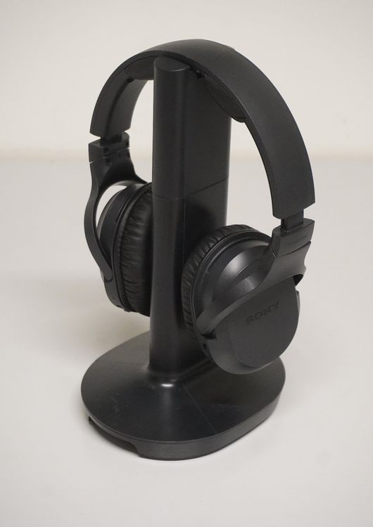 Sony Kopfhörer: Sony Kopfhörer Bluetooth MDR-RF895RK NP 310Fr      (S0172) – Gebraucht aus Basel von B.W.B. 9