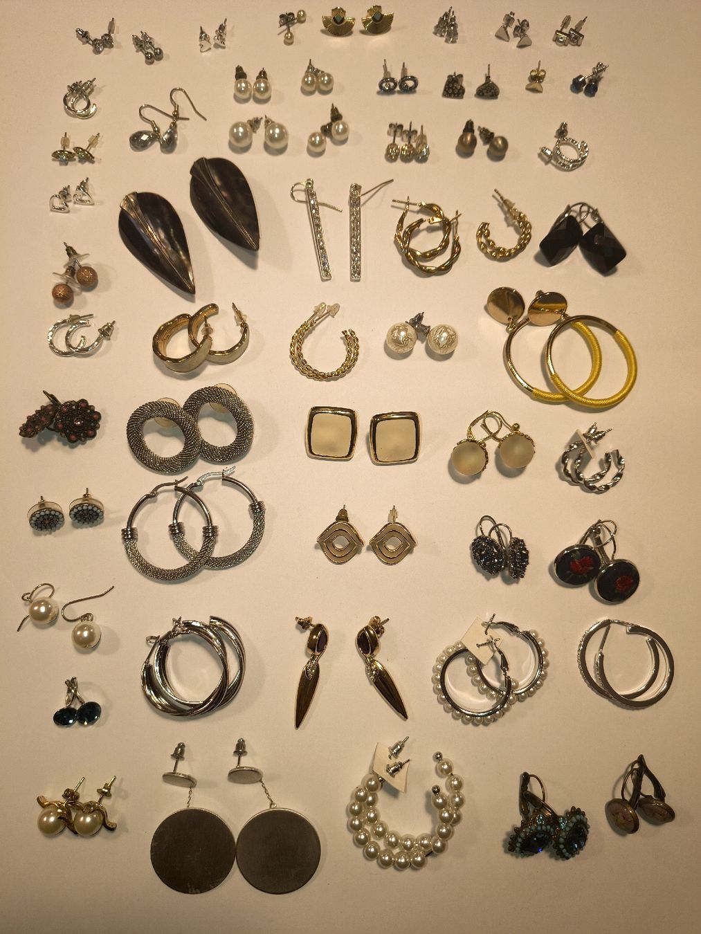 Orecchini pendenti & Orecchini a lobo: Grosse Sammlung Modeschmuck Ohrringe verschiedene Modelle – Usato da Etzelkofen venduto da madafaka_06 1