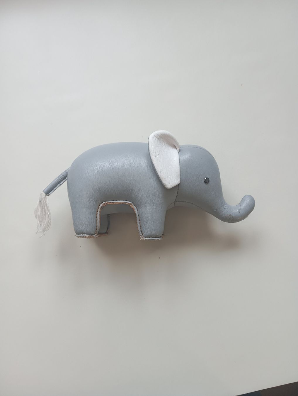 Spielzeuge: jouet éléphant  – Gebraucht aus Chêne-Bougeries von lea_5pds