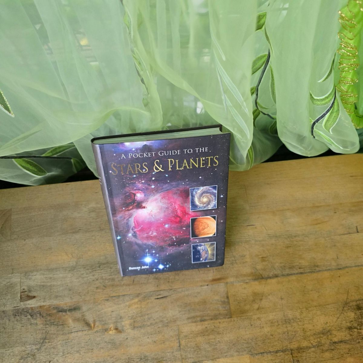 Libri: Stars & Planets von Duncan John – Usato da Merlischachen venduto da Sheavy 2