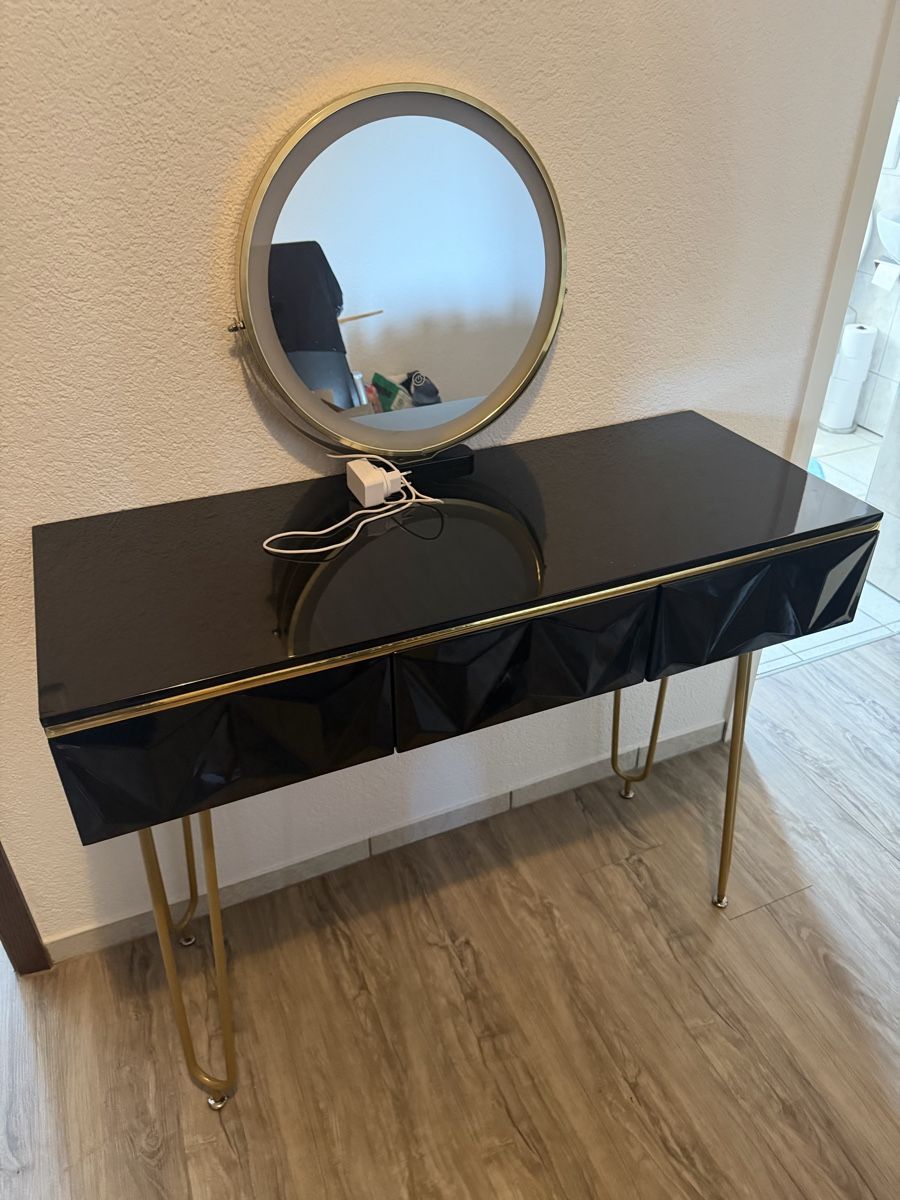 Tavoli da trucco: Schminktisch – Usato da Murgenthal venduto da laz_7ggk