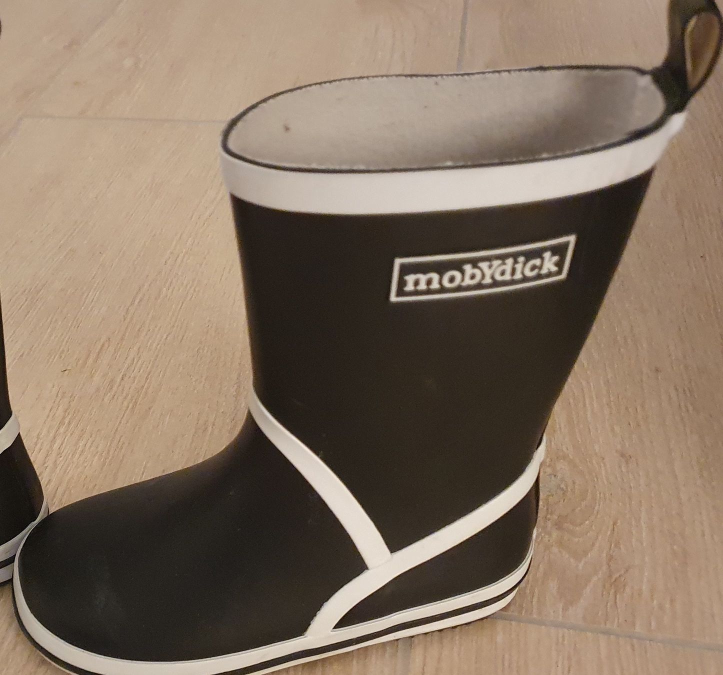 Schuhe für Jungen: Bottes de pluie Moby Dick, taille 22 – Neu (gemäss Beschreibung) aus Neuchâtel von viv_zf9x
