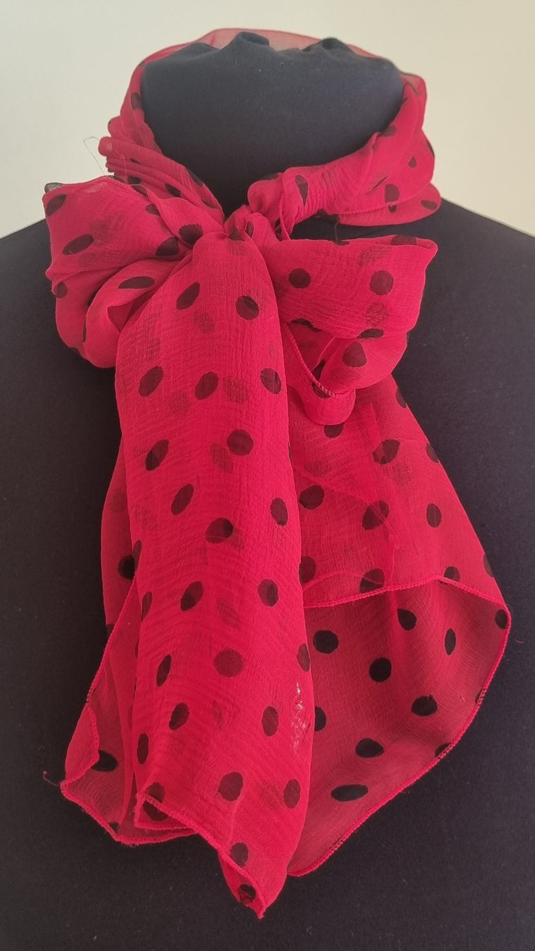 Foulard & Sciarpe: Foulard rectangulaire femme – Usato da Borex venduto da mab_28bf