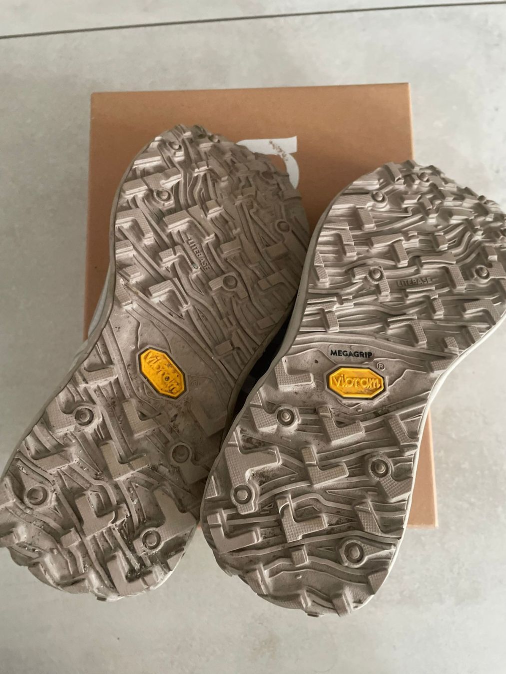 Herrenschuhe: Norda Trailrunning-Schuhe Cinder 002 – Gebraucht aus Thalwil von ale_gr5l 3