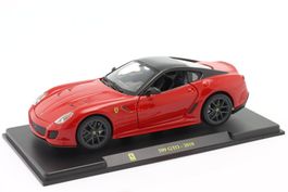 Ferrari 599 GTO 2010-2013 rot / schwarz    1:24 von Hachette