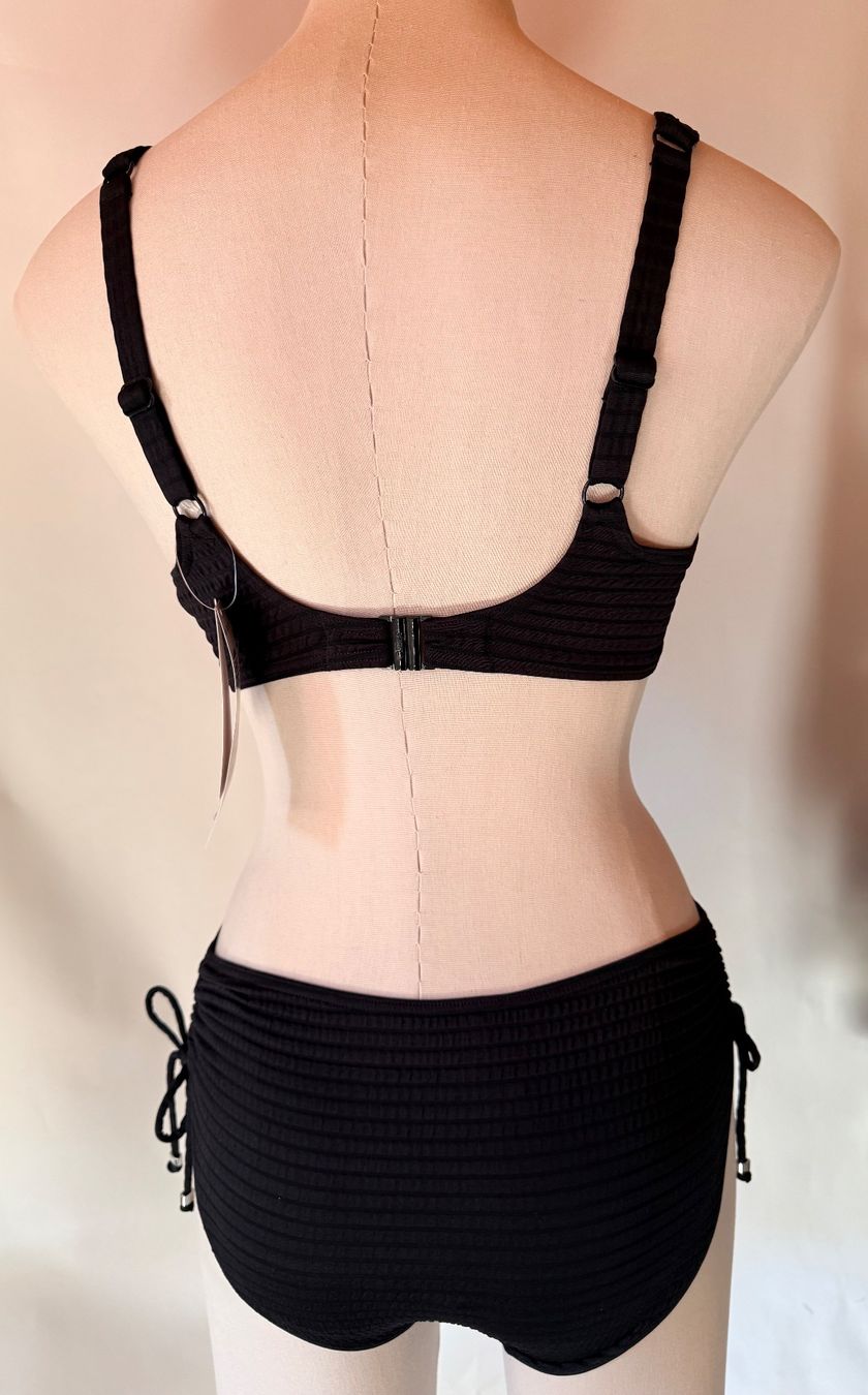 Triumph Costumi da bagno & Bikini: TRIUMPH, Bikini VENUS ELEGANCE, Grösse 38D/38, Farbe Schwarz – Nuovo e nell'imballaggio originale da Rudolfstetten venduto da gst_g7xl 3