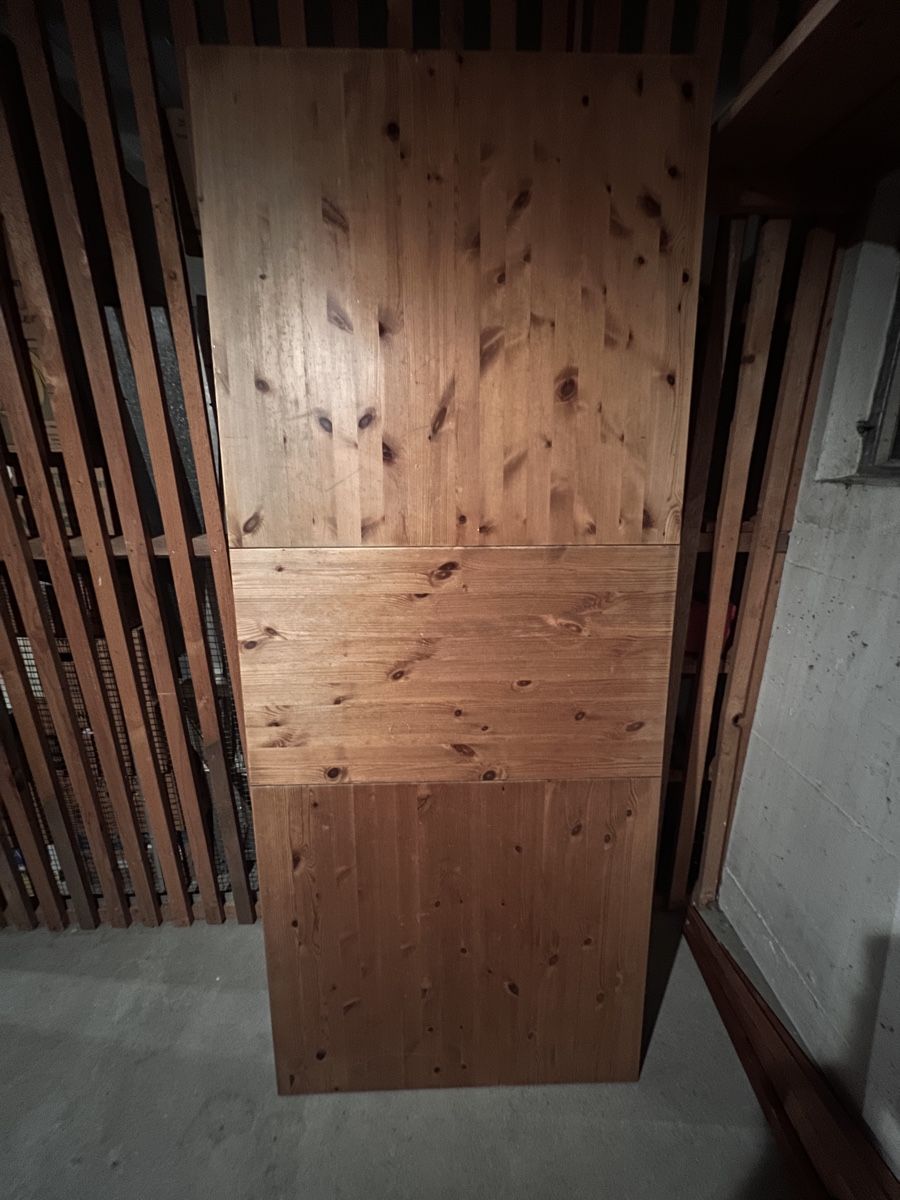 Tables: Holztisch – D'occasion à Hagneck par Stejobe 1