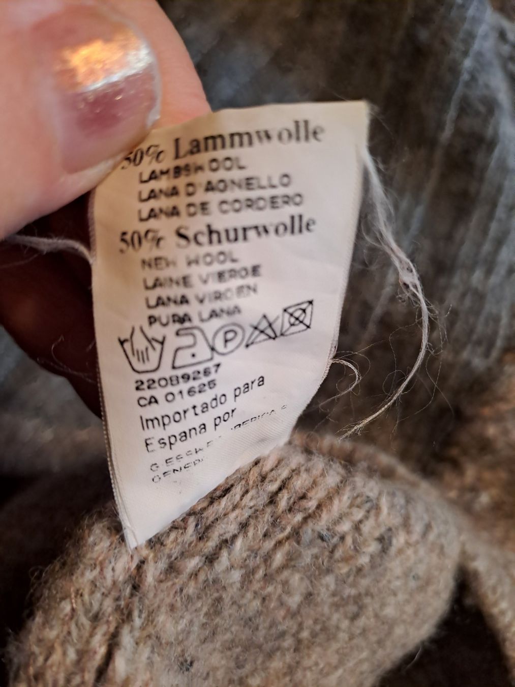 Pulls & Sweat-shirts: Giesswein Wollpulli Gr.S – D'occasion à Emdthal par kasira 5