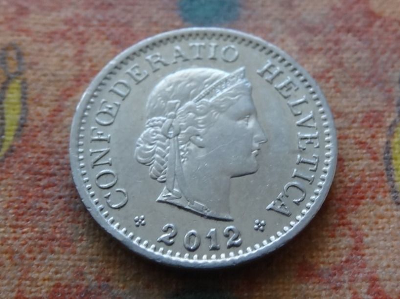Tutti le monete: 10 Rp. 2012 – Usato da Romanel-sur-Lausanne venduto da Swift13