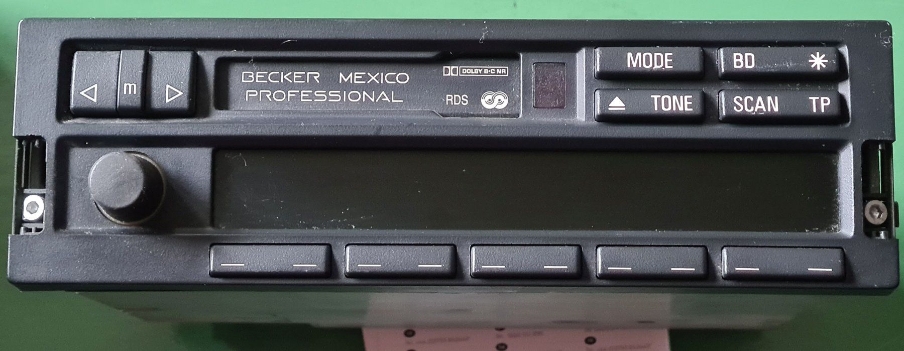 Becker Radio: Autoradio Becker Mexico Professional – Usato da Wangen an der Aare venduto da Beno11