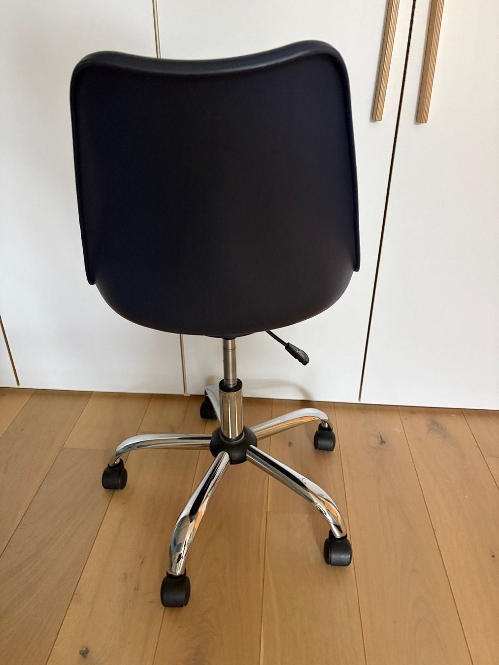 Sedie: Pult Stuhl – Usato da Uerzlikon venduto da mon_686j 1