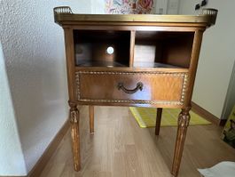Nachttisch/Beistelltisch Vintage Holz mit Marmorplatte