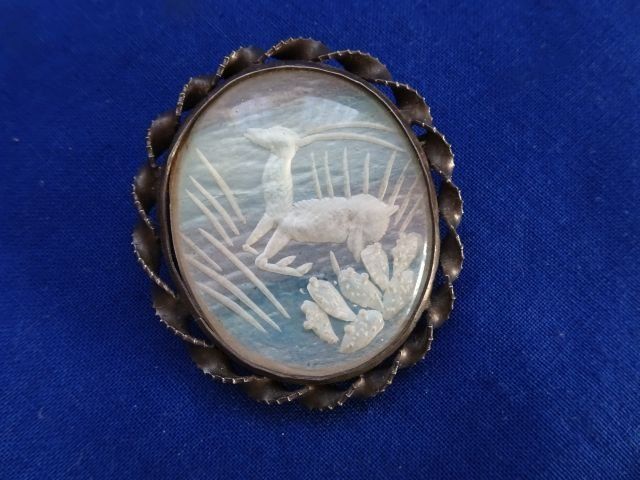 Spille & Fermagli: Brosche oval GAZELLE, 5x4cm, nostalgisch, Vintage – Usato da Berikon venduto da Kolophonium43