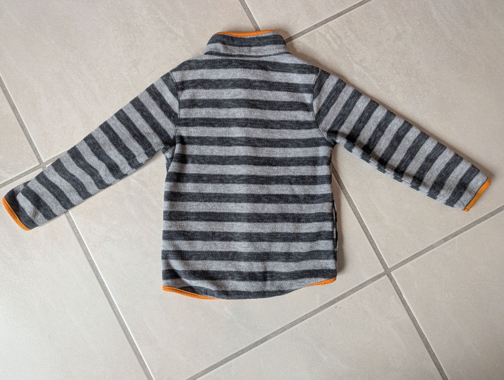 Vestes & Manteaux: Fleecejacke Grösse 104 – D'occasion à Wald ZH par andy_ch01 2