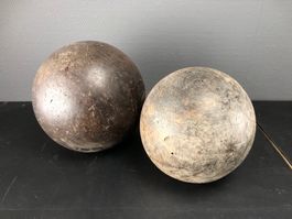 2x Vintage Bowlinkugel (Kegeln) aus Holz  Originale antike