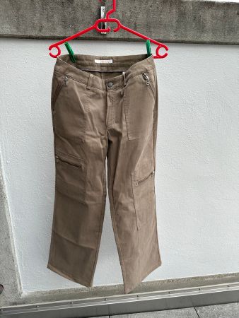 Fabrikneue Cargohose MAC Denise, Gr. 38/32