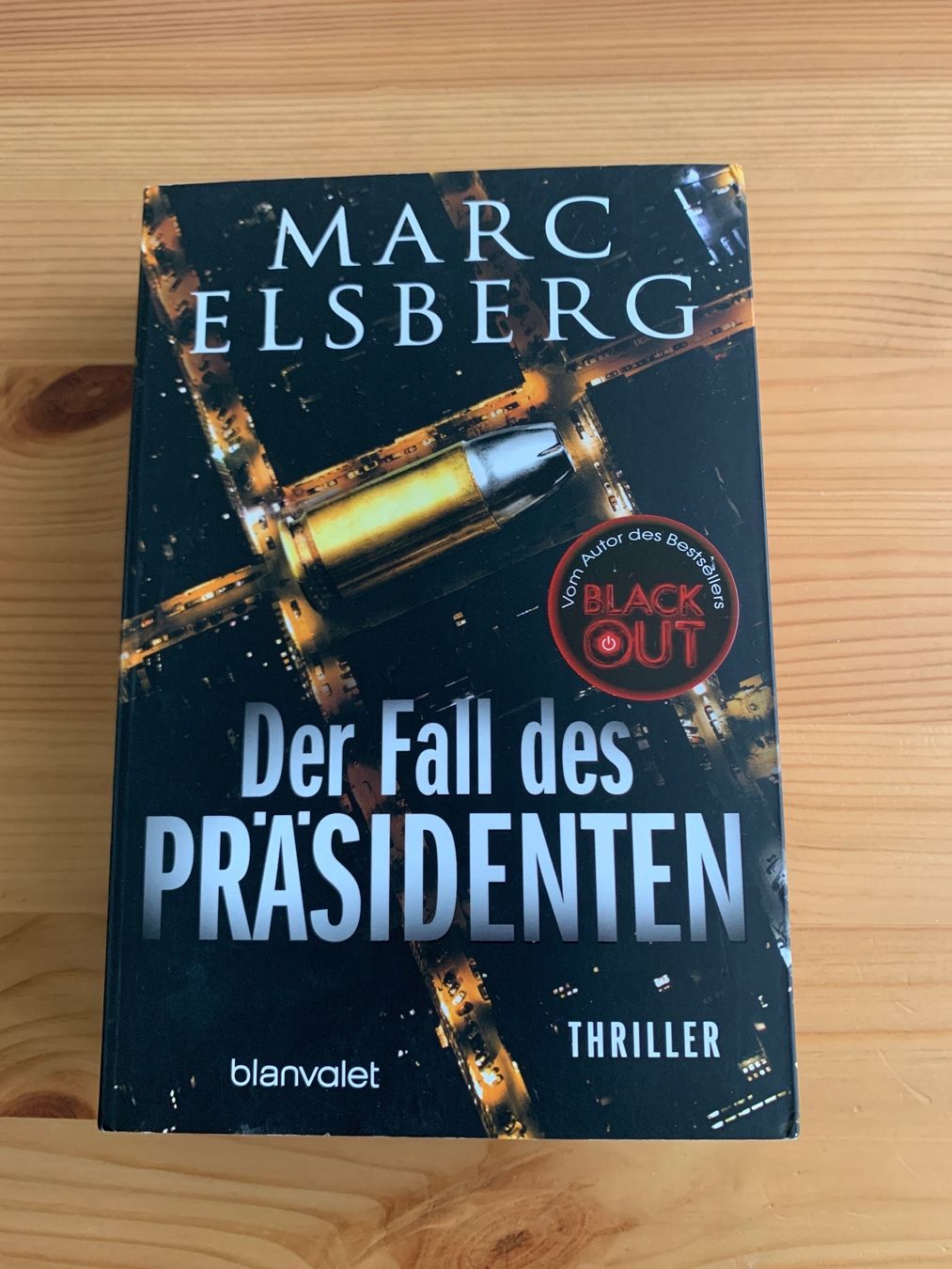Libri: Buch: Der Fall des Präsidenten – Usato da Worb venduto da vivia_ne