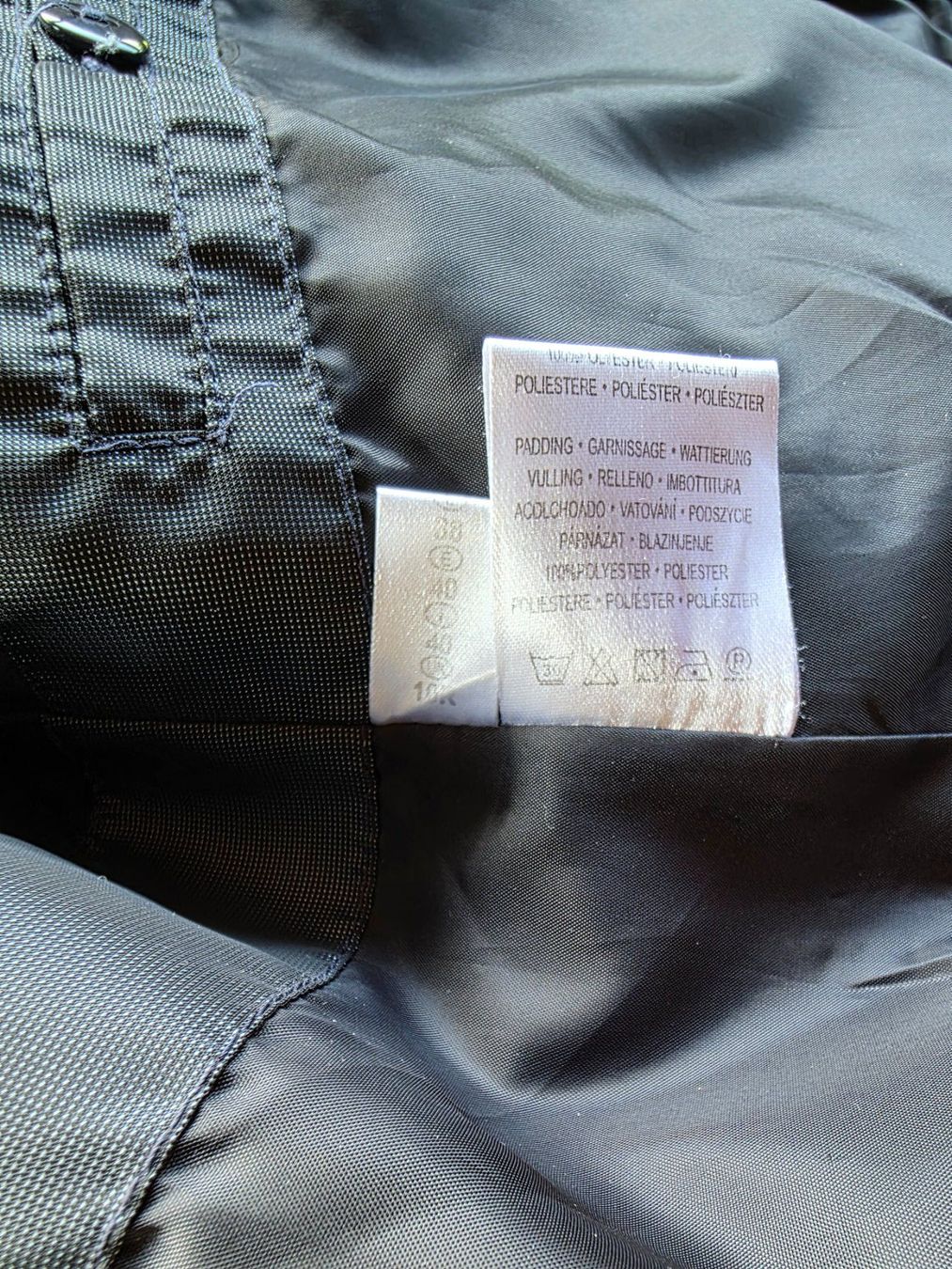 Giacche: Damen Polyester warme Jacke grau Grösse 36 - Gina S. – Usato da Walterswil BE venduto da Lonitti 7