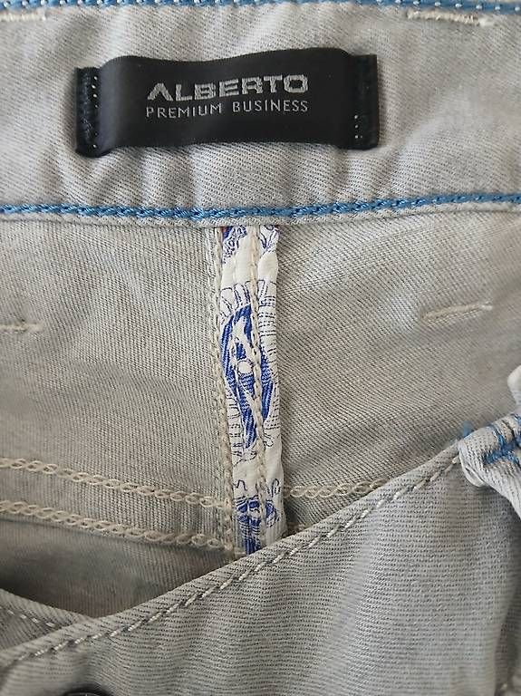 Pantaloni: Herrenhose Alberto – Usato da Flawil venduto da August023 1