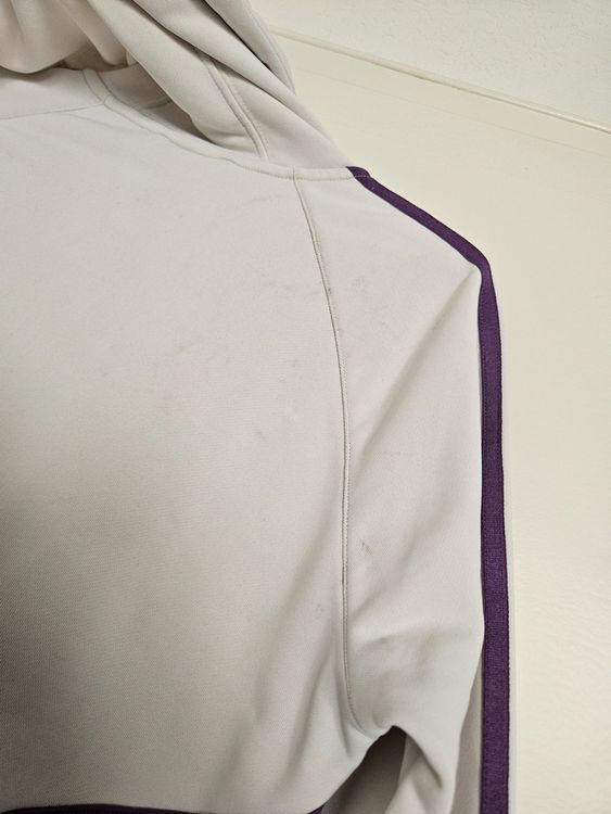 Adidas Giacche: Adidas Jäckchen violett/weiss Gr.38 – Usato da Schaffhausen venduto da sabrina915 7