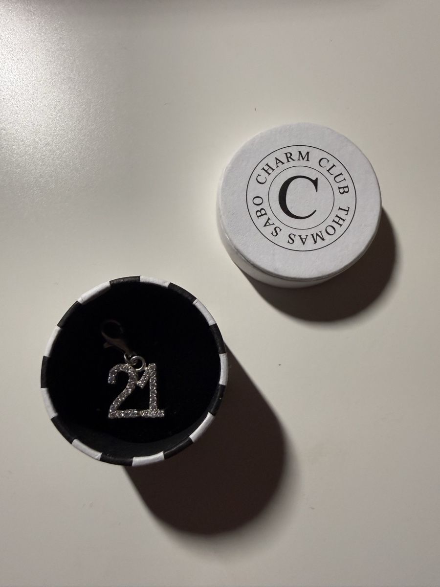 Anhänger: Thomas Sabo Charm Zahl 21 – Gebraucht aus Bülach von alt_l9sd