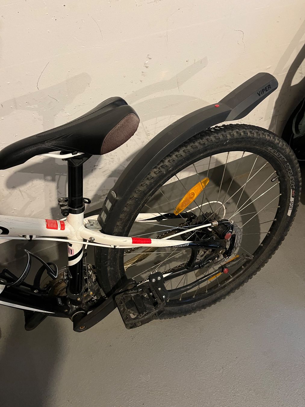 Specialized Velos: Specialized Hardrock 26" Mountain Bike – Gebraucht aus Zug von dzadvornov 2