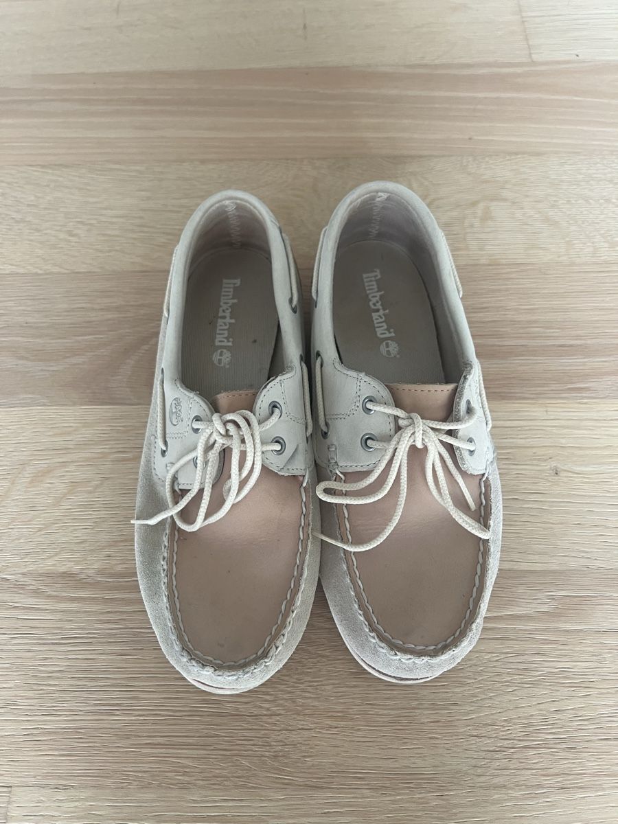 Timberland Chaussures femmes: Timberland Bootshell Schuhe Beige Damen Grösse 39 – D'occasion à Wallisellen par Angeliqueemmanuelle