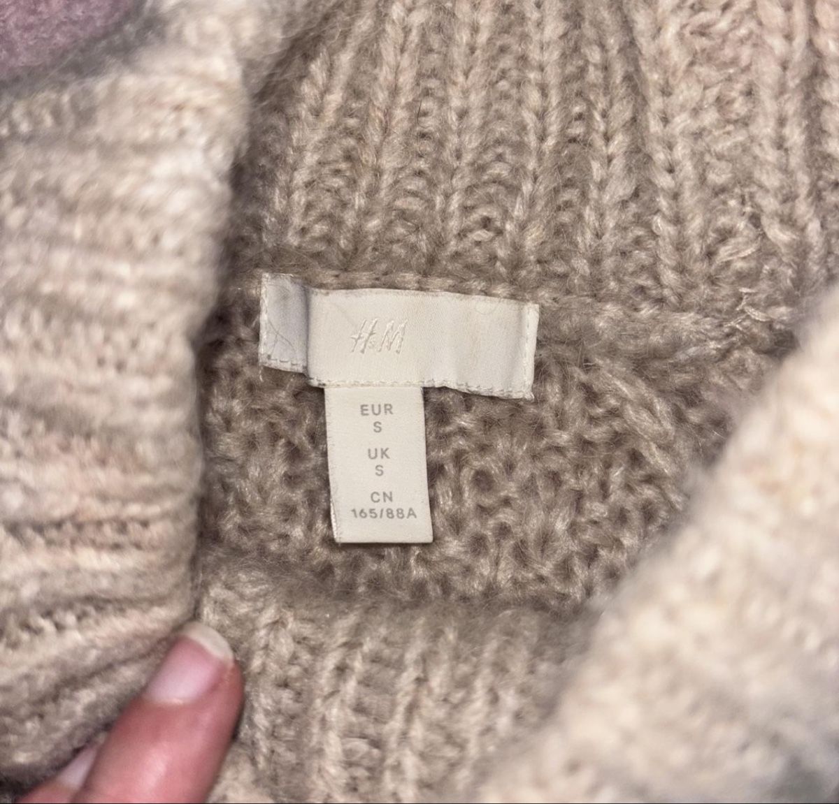 H&M Maglioni & Felpe: H&M Strickpullover mit Perlen – Nuovo (secondo la descrizione) da Lenzburg venduto da Vani1313 5