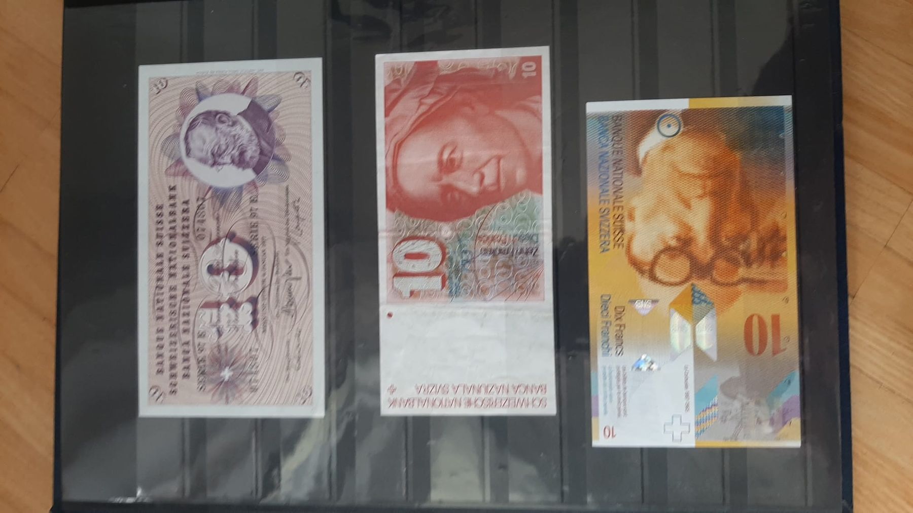 Banconote: 10 fr banknote  – Usato da la neuveville venduto da houeka
