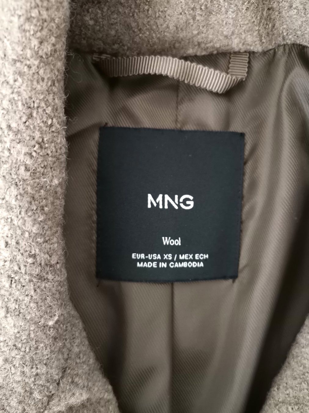 Mango Giacche: MANGO Wolljacke – Usato da Schaffhausen venduto da Restwert_SH 5