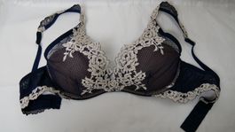 Intimissimi Spitze blau beige weiss Luxus